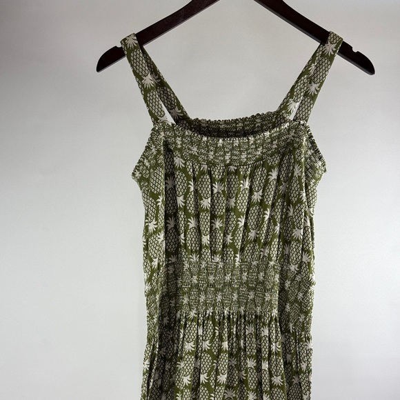 Boden Rosamund Smocked Jersey Dress - Picture 6 of 9